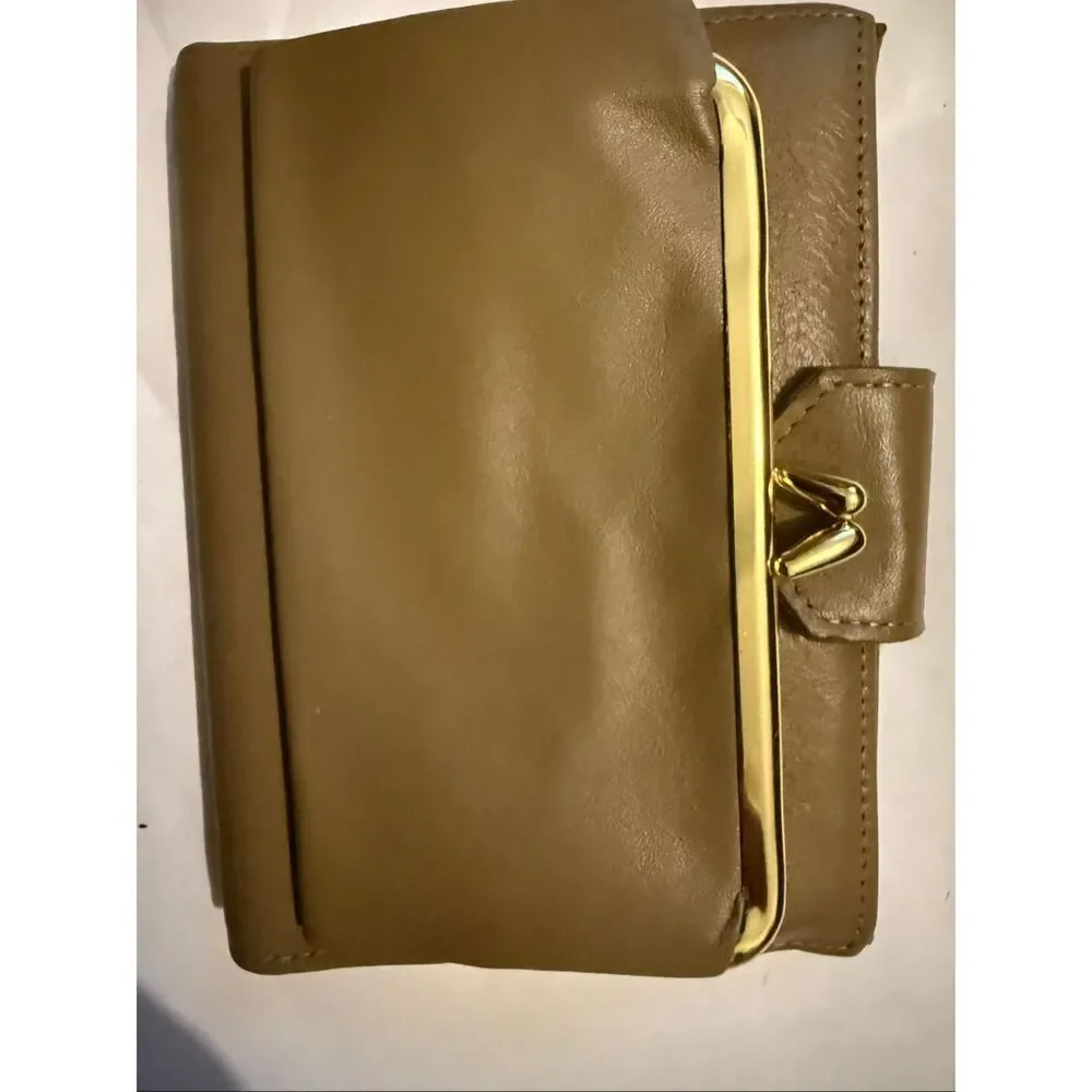 Prince Gardner Women's Cowhide Leather Tooled Bifold Card Wallet Tan OS NWOT